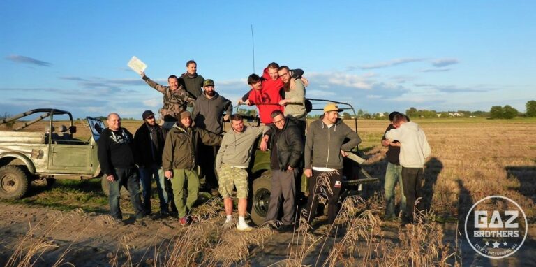 Wieczór kawalerski w okolicach Warszawy. Gra terenowa w samochodach 4×4. wieczór kawalerski, Warszawa, Gaz 69
