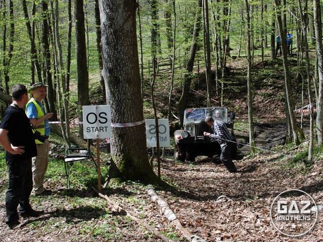 Załoga GazBrothers walczy na odcinku specjalnym jednej z edycji Pucharu Ekspedycji.