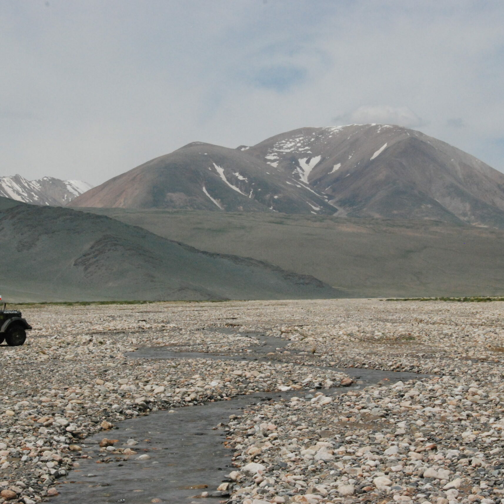 Off-road gazem 69 po bezdrożach Mongolii