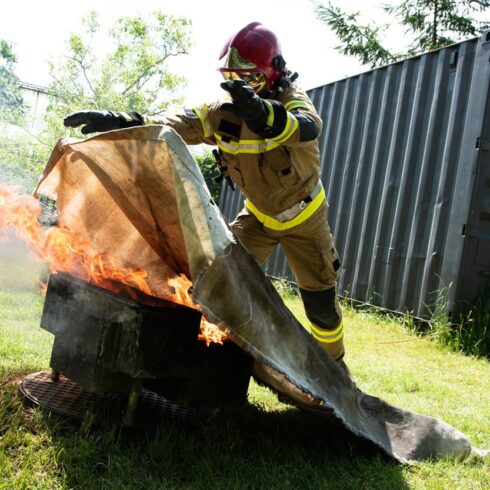 Pokaz strażacki na evencie firmowym